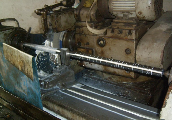 Cylindrical Grinding Machine